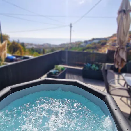 24, The Townhouse By Lovelystay Вилла