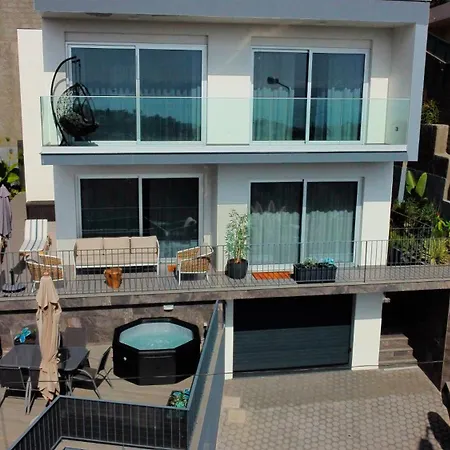 Villa 24, The Townhouse By Lovelystay Funchal