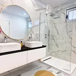 24, The Townhouse By Lovelystay 别墅 *