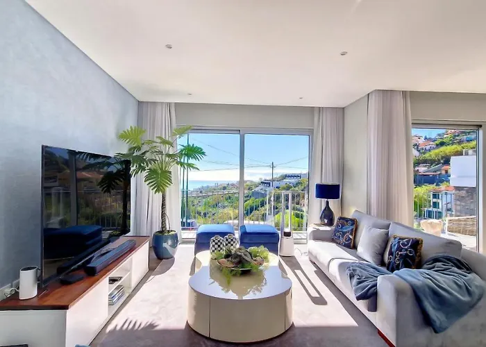 Villa 24, The Townhouse By Lovelystay Funchal (Madeira)