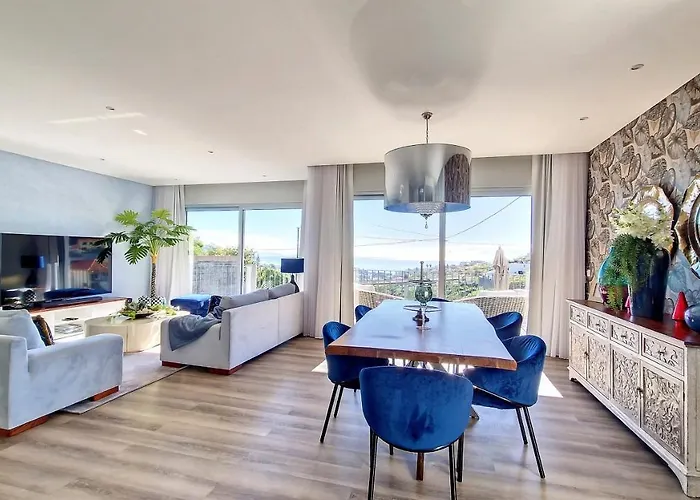 24, The Townhouse By Lovelystay * Funchal (Madeira)