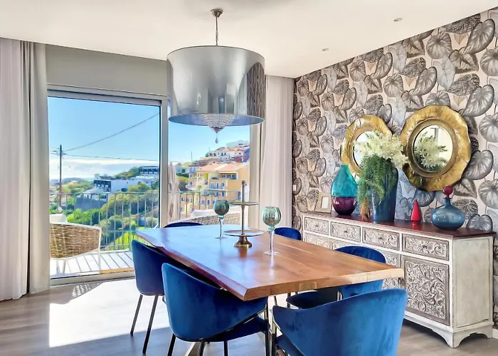 24, The Townhouse By Lovelystay